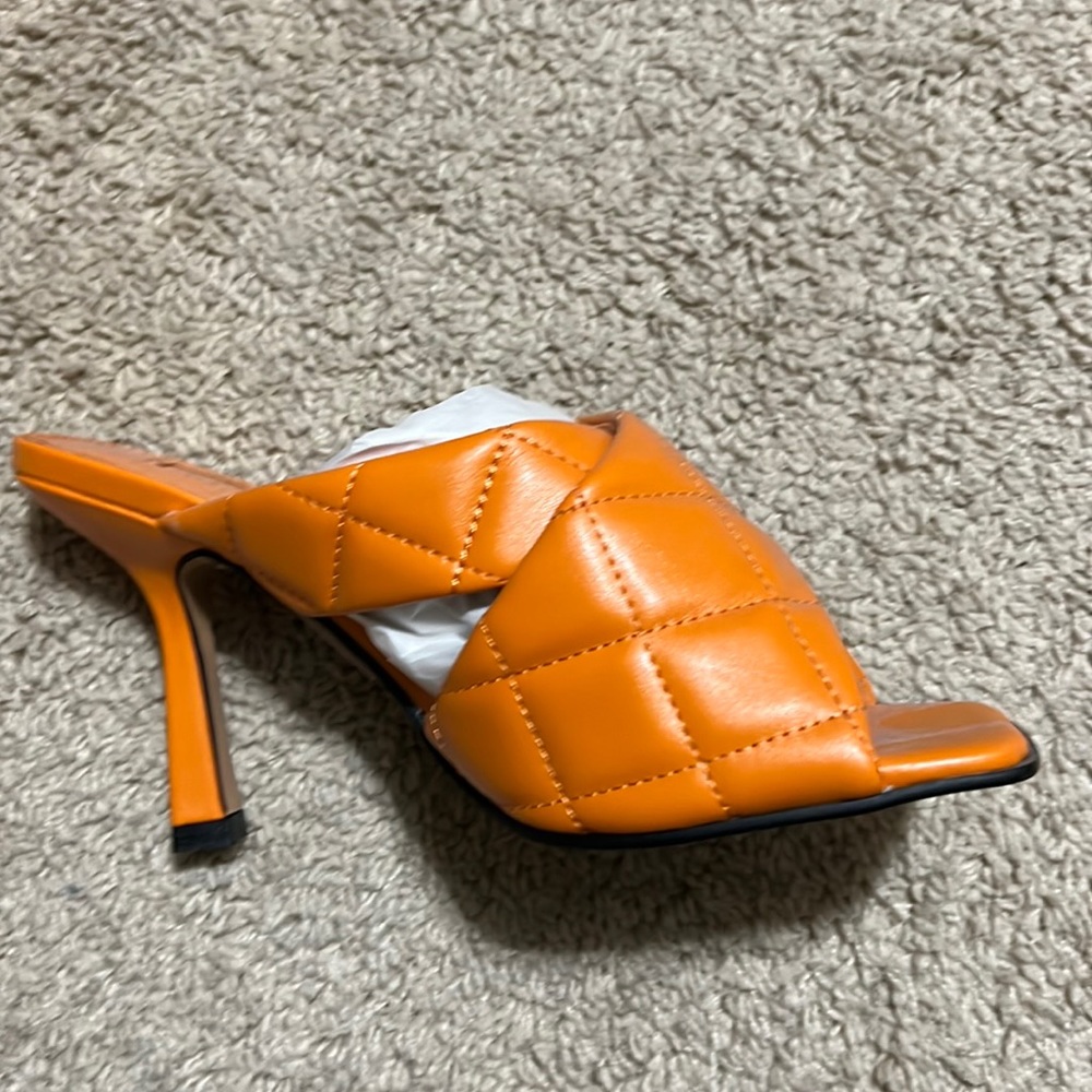 Brand new never worn!!!